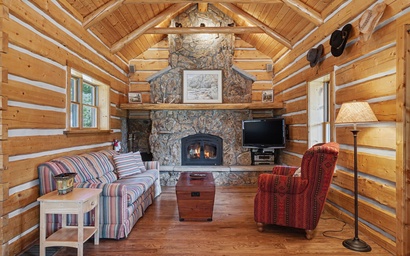 Historical Crocker Ranch - The Rowe Cabin 23-ZONE3423 2