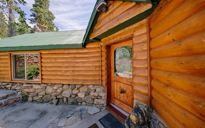 Longs Peak Cabin - Monthly Long-Term Vacation Rental 30+ Days - Estes Park