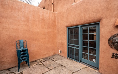 Don Juan Adobe w/ Kiva Fireplace and Patio 3