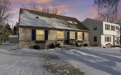 The Nicollet Nook (Entire Duplex) 6