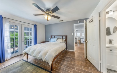 Old Enfield Condo