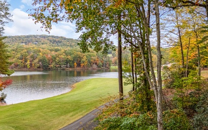 Lake View Bliss