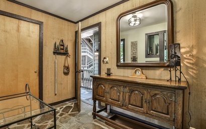 Retreat at Lake Sconti 25