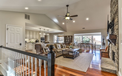 Enchanted Mountain Hideaway 10