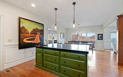 Thrush Turn Manor 12