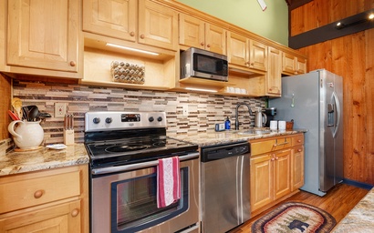 Chickadee's Lake Lookout 15