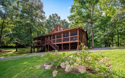 Featured Property The Loose Caboose