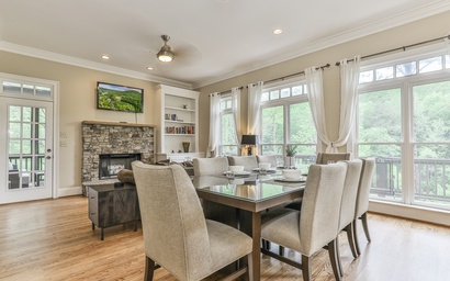 Waters Edge Lodge 13