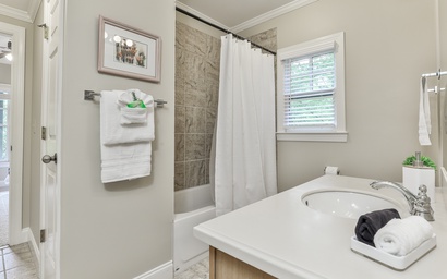 Waters Edge Lodge 43