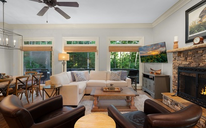 Laurel Landing Lodge 14