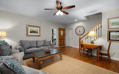 Laurel Landing Lodge 46