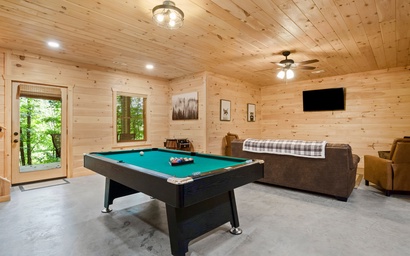 BeauJax Cabin 3