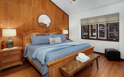 Chickadee's Lake Lookout 22