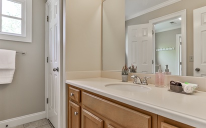 Waters Edge Lodge 45