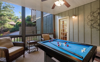 Laurel Landing Lodge 56
