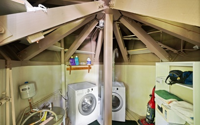 Treetopper Knoll Chalet 22