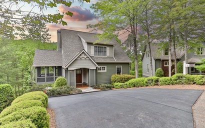 Waters Edge Lodge 47