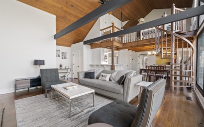 Mountain Retreat by The Stream 17