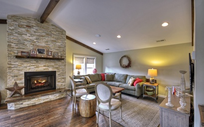 Main Street Cottage 6