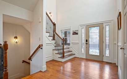 Thrush Turn Manor 23