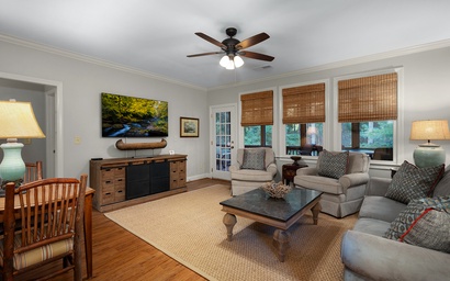 Laurel Landing Lodge 45