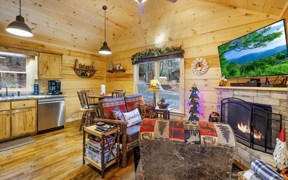 Trail Side Retreat 7