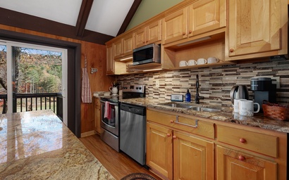 Chickadee's Lake Lookout 16