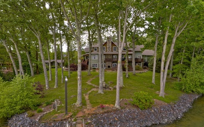 Blue Ridge Lake Retreat 6