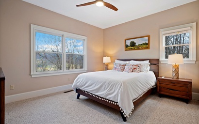 Thrush Turn Manor 28