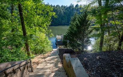 Echoes on The Lake 6