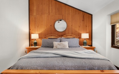 Chickadee's Lake Lookout 23