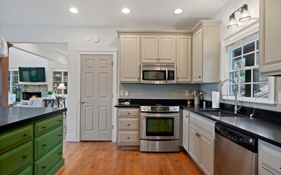 Thrush Turn Manor 13