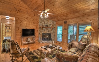 Ole Bear Paw Cabin 7