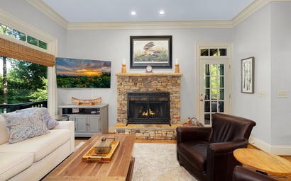 Laurel Landing Lodge 12