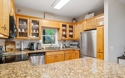 Cozy Mountain Getaway 16