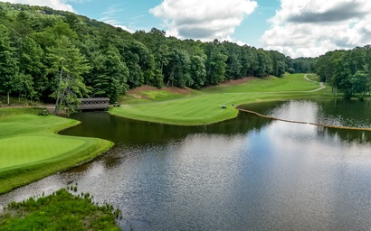 Retreat at Lake Sconti 37
