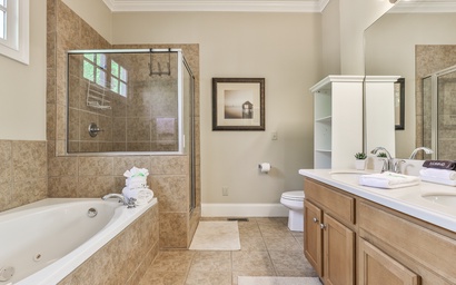 Waters Edge Lodge 24