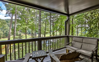 Retreat at Lake Sconti 5