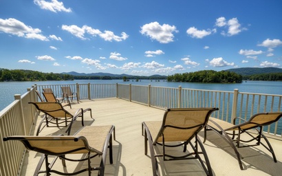 Blue Ridge Lake Retreat 4
