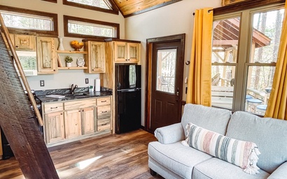 Misty Mountain Treehouse 7