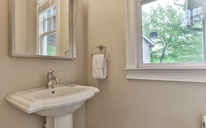 Waters Edge Lodge 46