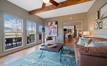 Thrush Turn Manor 15