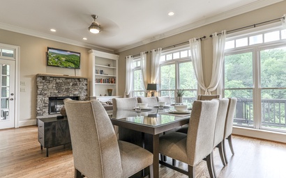 Waters Edge Lodge 12