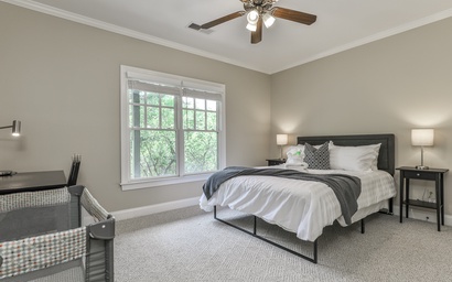 Waters Edge Lodge 30