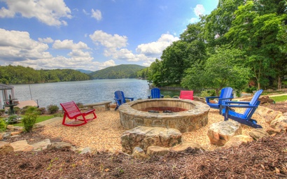 Blue Ridge Lakeside Chateau 7