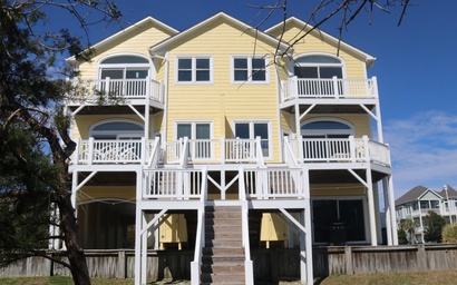 Beach Allure East