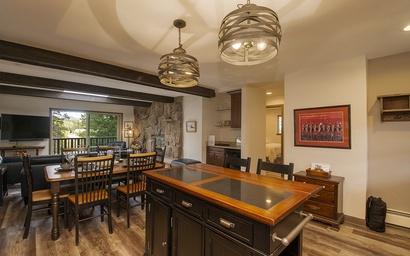 Hi Country Haus Unit 2121