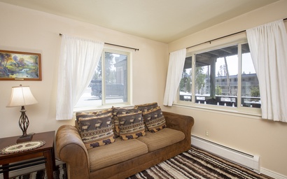 Hi Country Haus Unit 0406