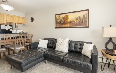 Meadow Ridge Court 8 Unit 6