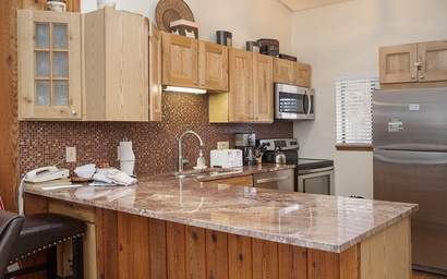 Beaver Village Unit #2032R